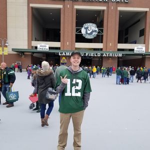 Meet your Posher, Nathan